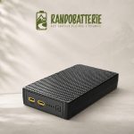 Nitecore NB20000 Gen 3 vue de dessus – batterie externe haute capacité randonnée 20000 mAh, double port USB-C charge rapide PD et indicateur LED, finition carbone