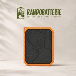 Batterie externe randonnée robuste Xtorm XR201 – power bank résistante aux chocs IP65 avec coque orange antidérapante, idéale pour la randonnée et les sports de plein air